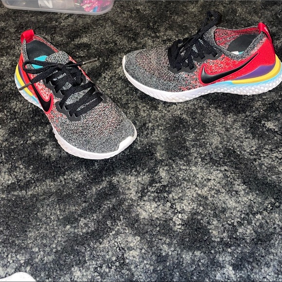 Nike Epic React Shoes Kids 4Y (Equivalent to what in women’s size 6/5 1/2) - Picture 6 of 7
